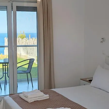 Blue Dream Afytos Aparthotel Exterior photo